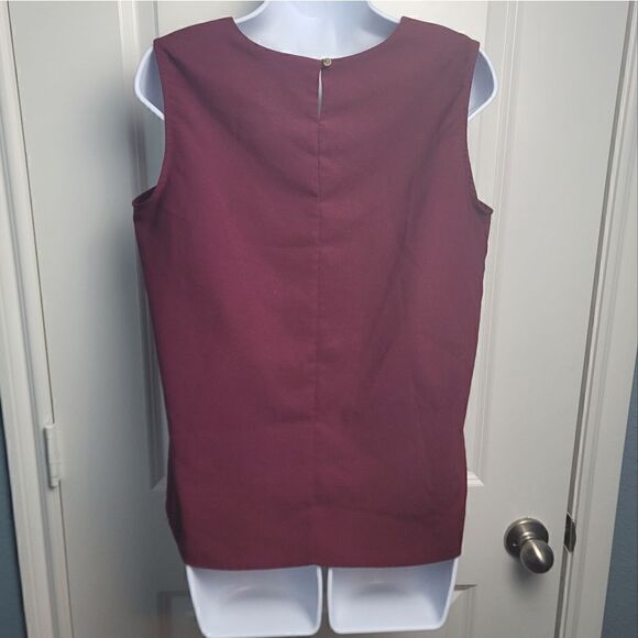 LIZ CLAIBORNE Career Petite Sleeveless Blouse - Picture 6 of 8
